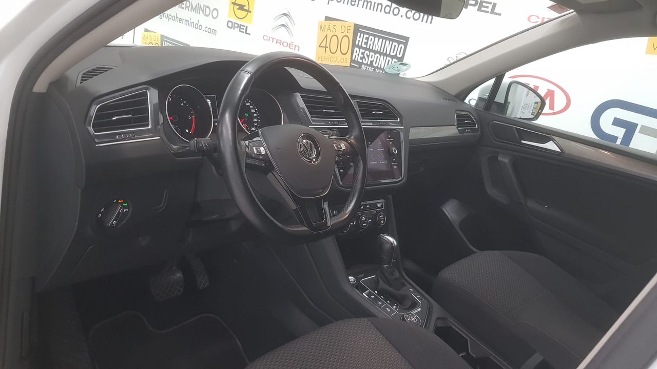 Volkswagen Tiguan ADVANCE 2.0 TDI 150 CV DSG  - Foto 2
