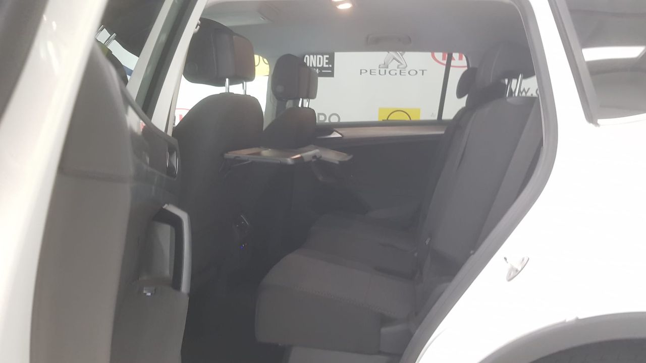 Volkswagen Tiguan ADVANCE 2.0 TDI 150 CV DSG  - Foto 2