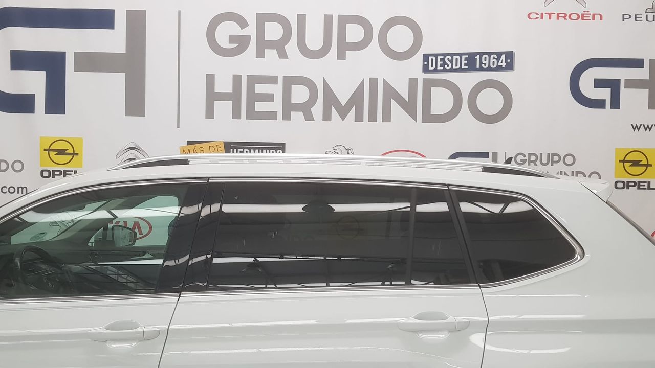 Volkswagen Tiguan ADVANCE 2.0 TDI 150 CV DSG  - Foto 2