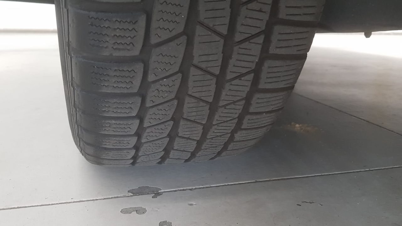 Volkswagen Tiguan ADVANCE 2.0 TDI 150 CV DSG  - Foto 2