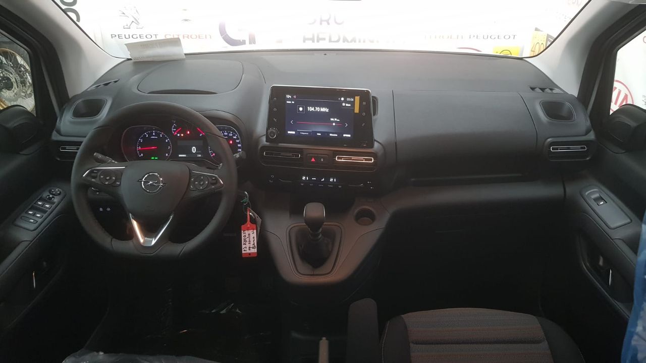 Opel Combo Cargo XL BUSINESS ELEGANCE 1.5 DCI 130 CV  - Foto 2