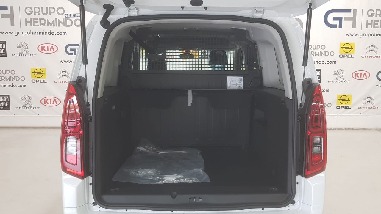 Opel Combo Cargo XL BUSINESS ELEGANCE 1.5 DCI 130 CV  - Foto 2