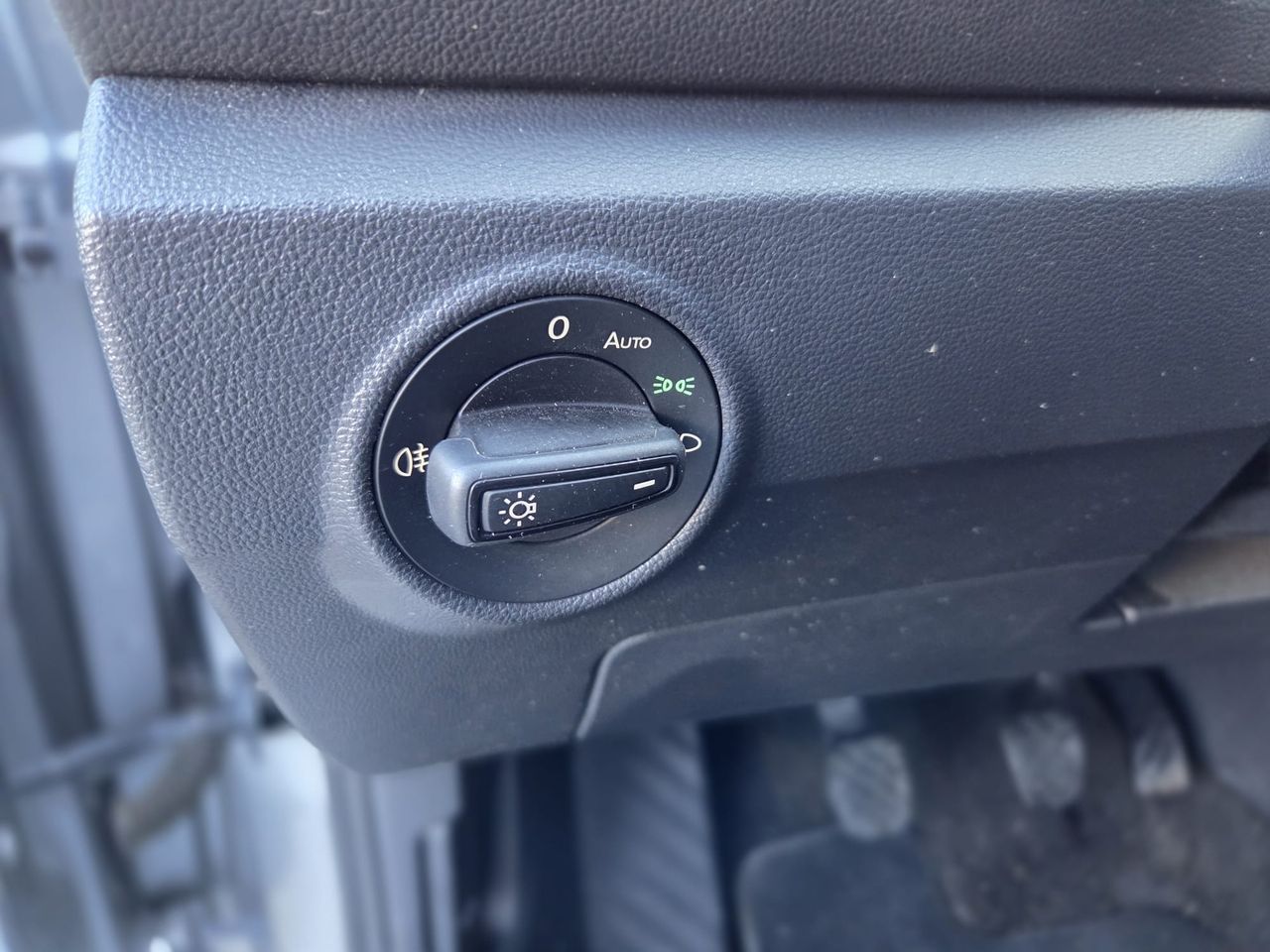 Volkswagen T-Roc 2.0 TDI 115 CV  - Foto 2