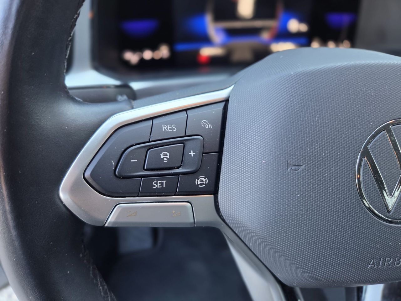 Volkswagen T-Roc 2.0 TDI 115 CV  - Foto 2