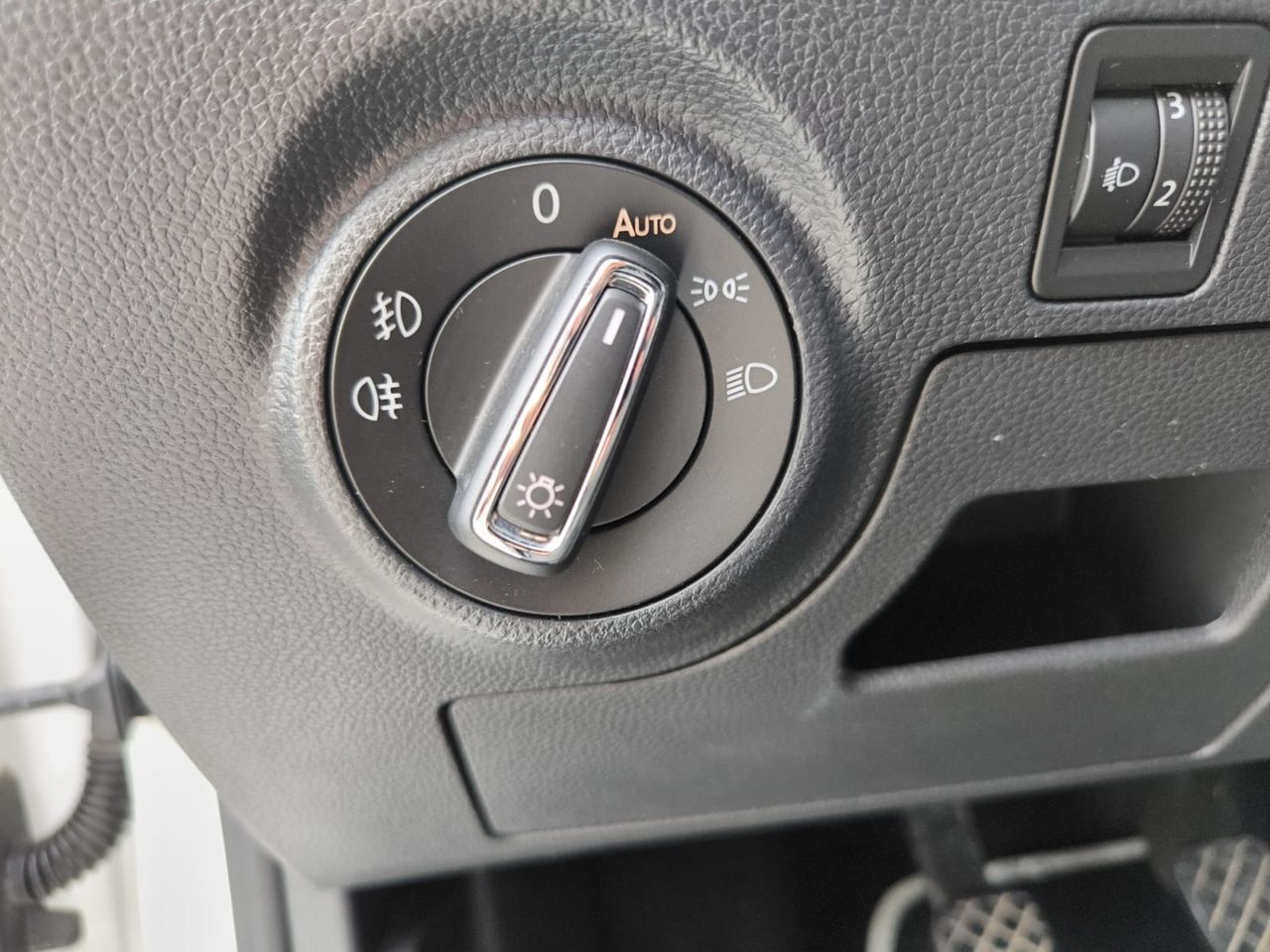 Seat Arona 1.6 TDI 95 CV STYLE  ECOMOTIVE  - Foto 2