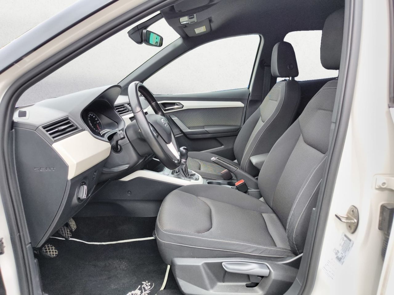 Seat Arona 1.6 TDI 95 CV STYLE  ECOMOTIVE  - Foto 2