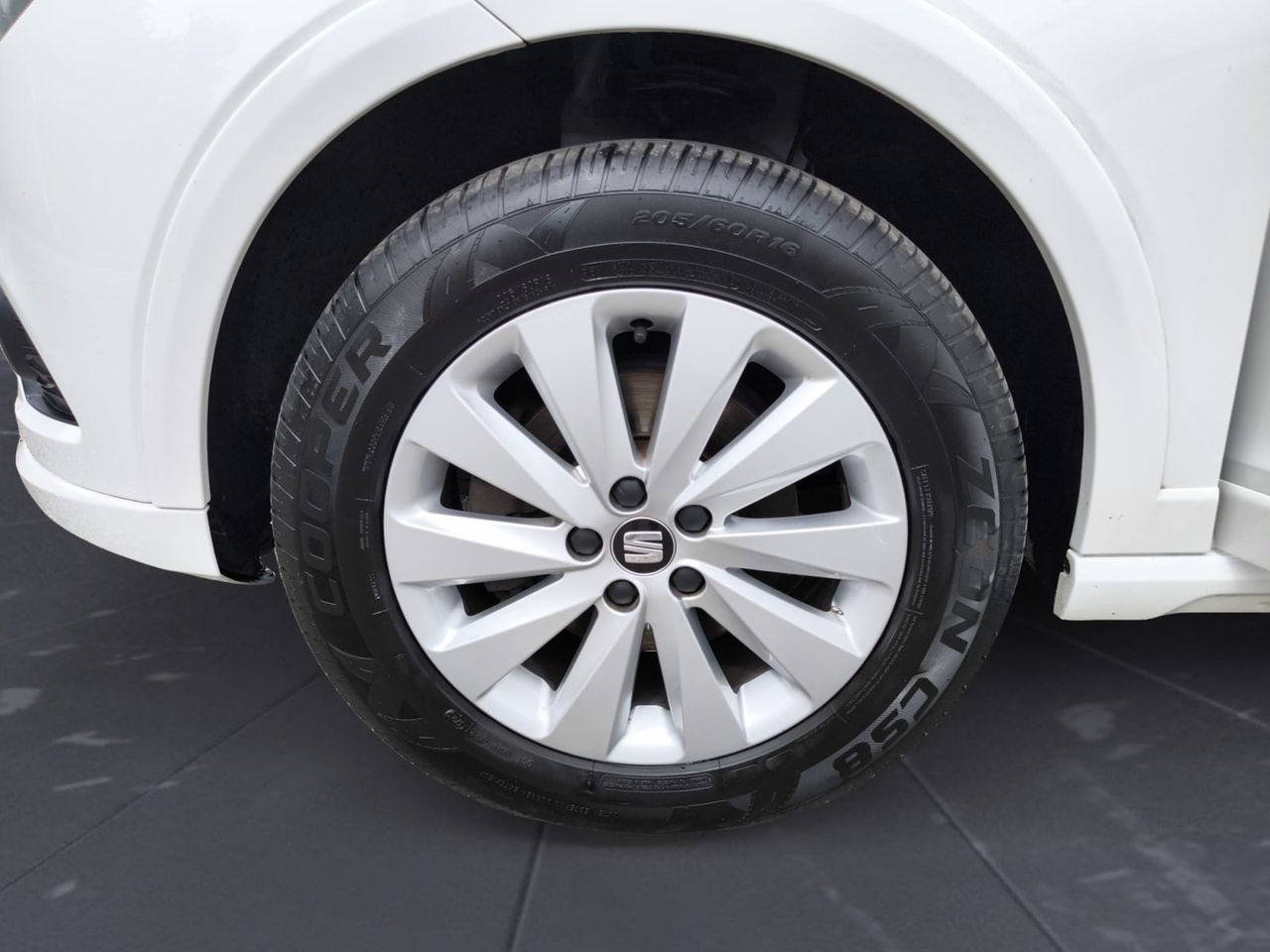 Seat Arona 1.6 TDI 95 CV STYLE  ECOMOTIVE  - Foto 2