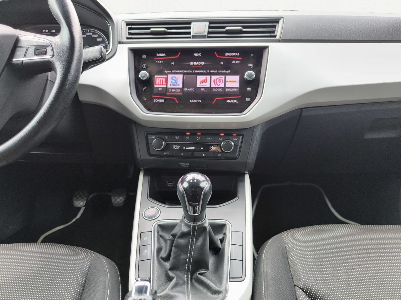 Seat Arona 1.6 TDI 95 CV STYLE  ECOMOTIVE  - Foto 2