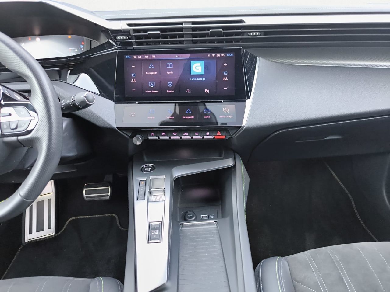 Peugeot 308 SW GT BLUE HDI 130 CV EAT8  - Foto 2