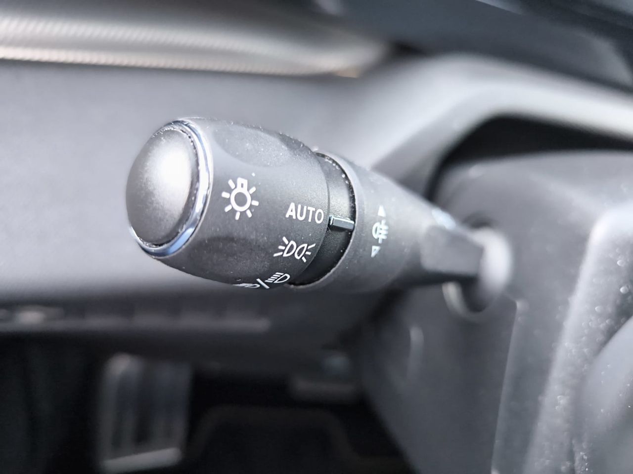 Peugeot 308 SW GT BLUE HDI 130 CV EAT8  - Foto 2