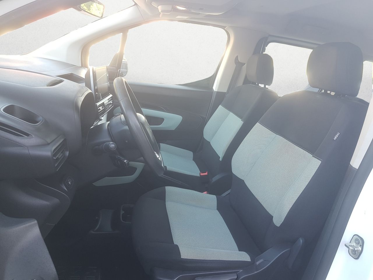 Citroën Berlingo TALLA M BLUE HDI 100 CV FEEL  - Foto 2