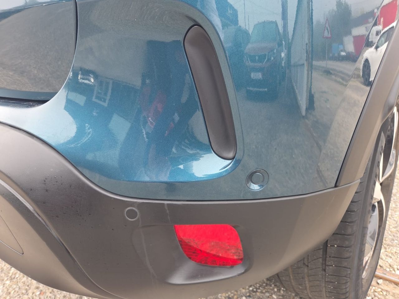 Citroën C5 Aircross HYBRID 225 e-EAT8 FEEL  - Foto 2