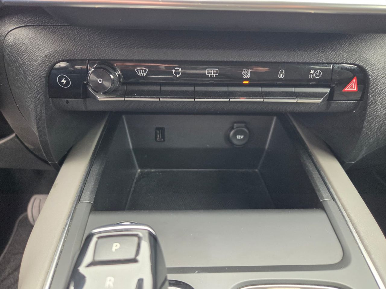 Citroën C5 Aircross HYBRID 225 e-EAT8 FEEL  - Foto 2