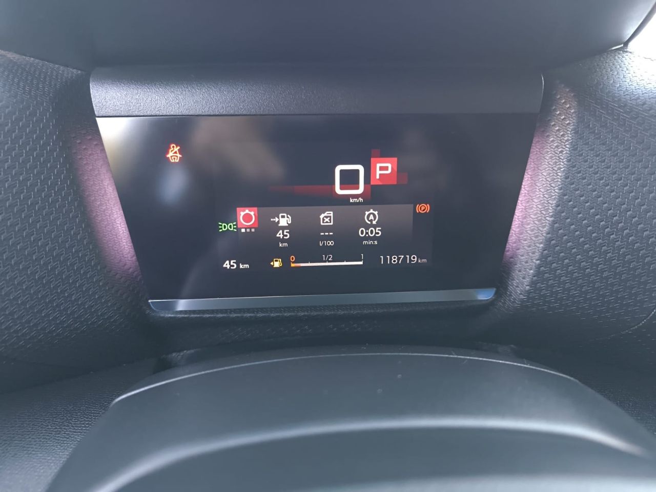 Citroën C4 BLUE HDI 130 CV EAT8 SHINE  - Foto 2