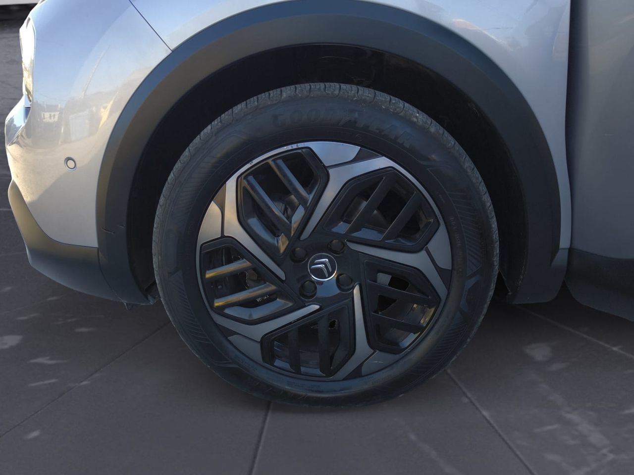 Citroën C4 BLUE HDI 130 CV EAT8 SHINE  - Foto 2