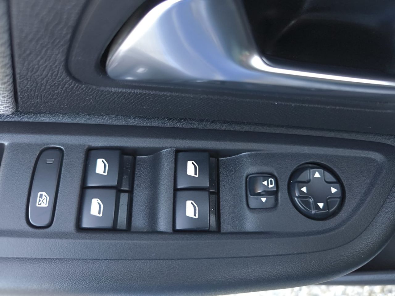 Citroën C4 BLUE HDI 130 CV EAT8 SHINE  - Foto 2