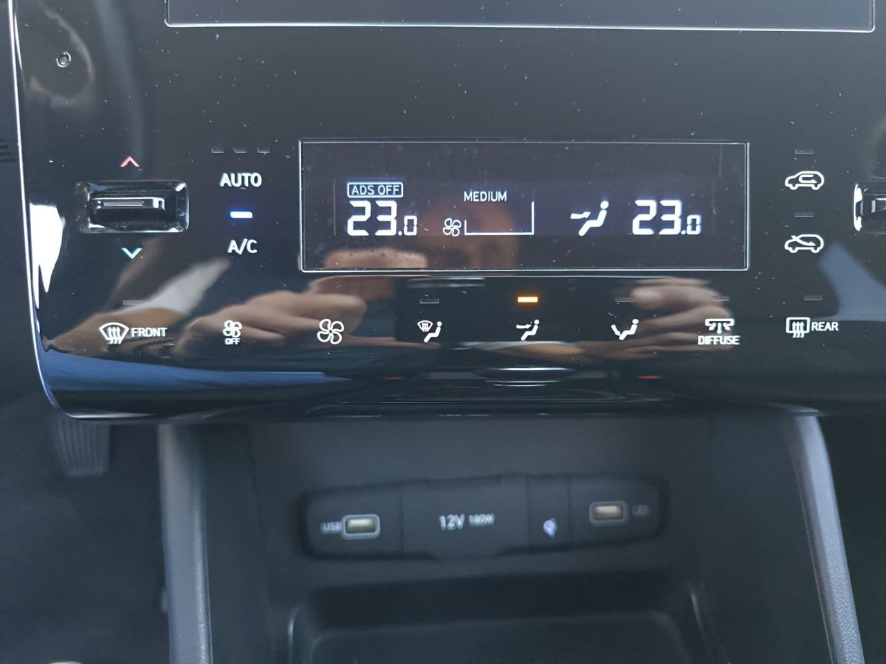 Hyundai Tucson 1.6 CRDI MAXX SAFE HIBRIDO DIESEL  - Foto 2