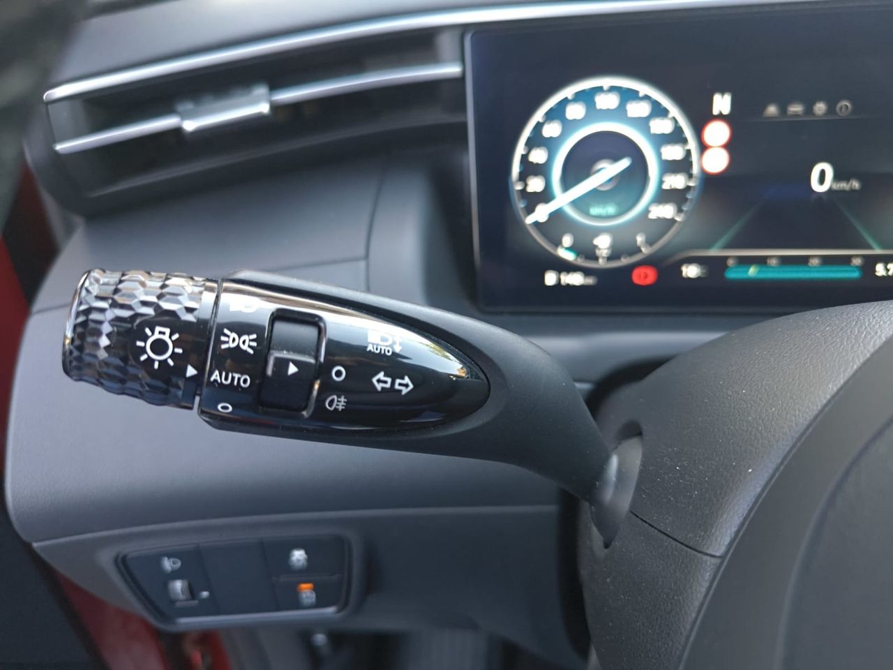 Hyundai Tucson 1.6 CRDI MAXX SAFE HIBRIDO DIESEL  - Foto 2