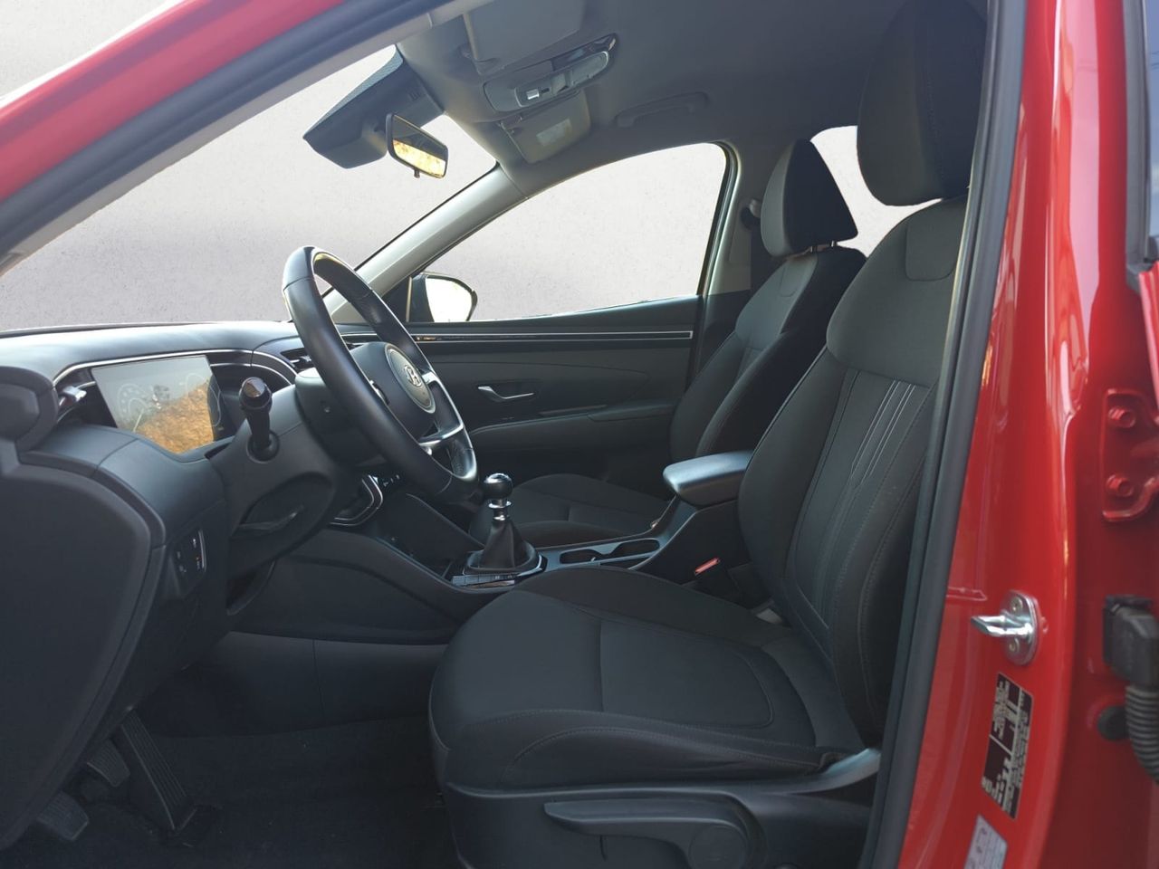 Hyundai Tucson 1.6 CRDI MAXX SAFE HIBRIDO DIESEL  - Foto 2