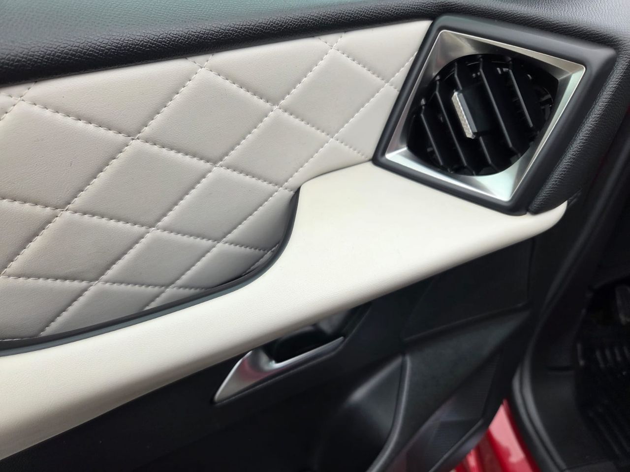 DS DS 3 CROSSBACK PURE TECH 100 CV CONNECTED CHIC  - Foto 2