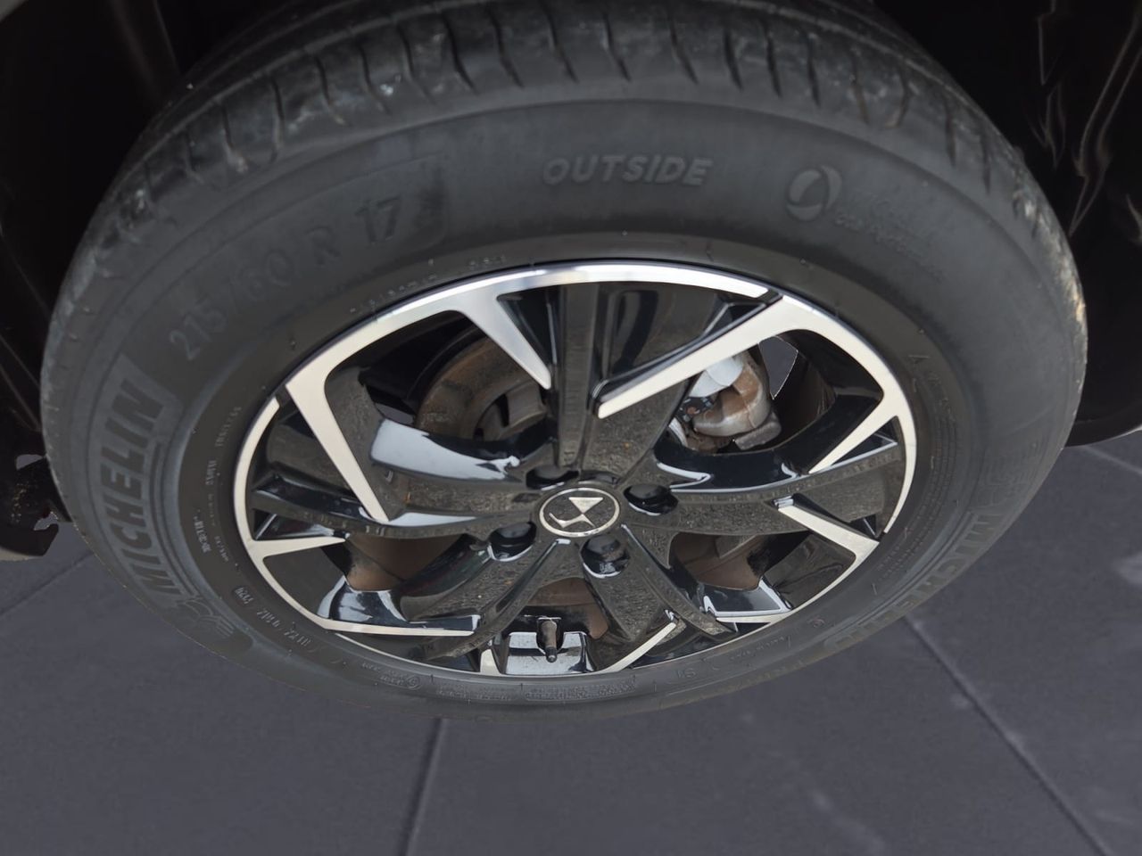 DS DS 3 CROSSBACK PURE TECH 100 CV CONNECTED CHIC  - Foto 2