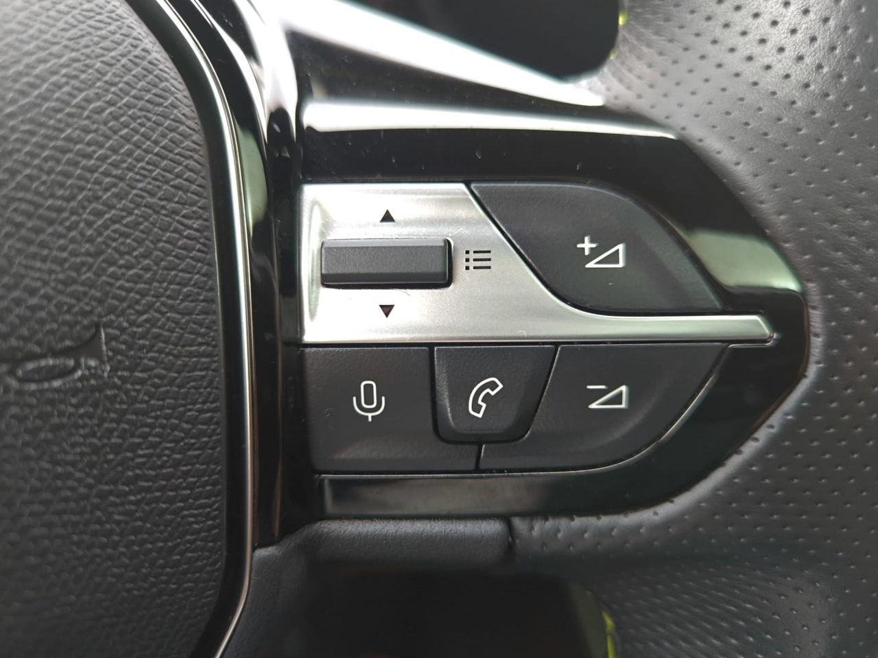 Peugeot 308 SW GT BLUE HDI 130 CV EAT8  - Foto 2