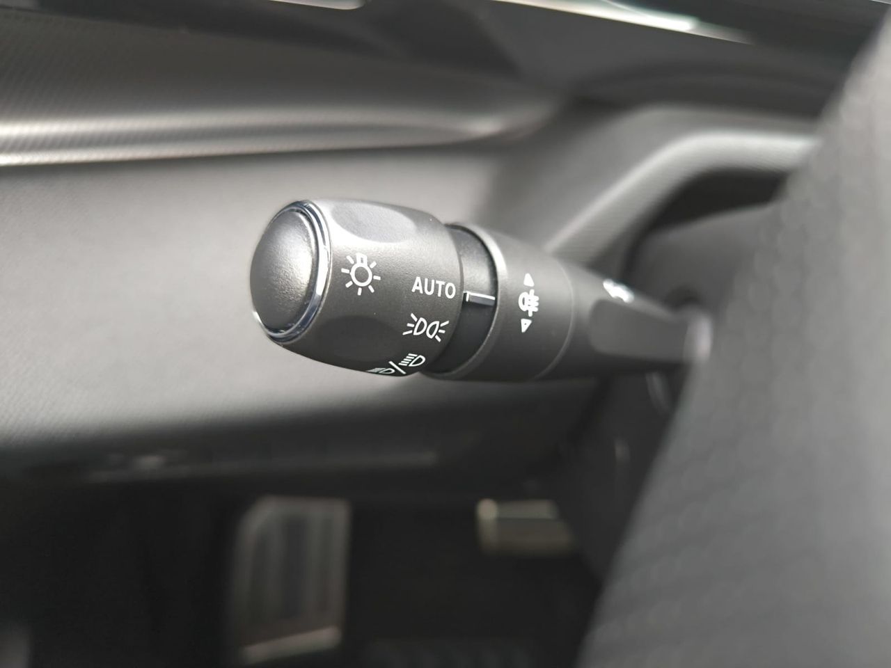 Peugeot 308 SW GT BLUE HDI 130 CV EAT8  - Foto 2