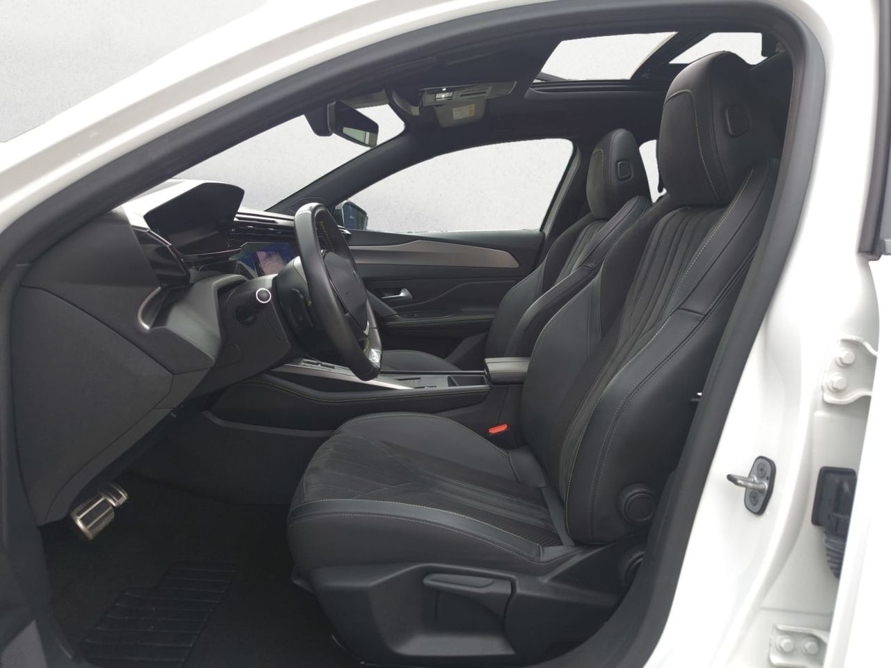 Peugeot 308 SW GT BLUE HDI 130 CV EAT8  - Foto 2