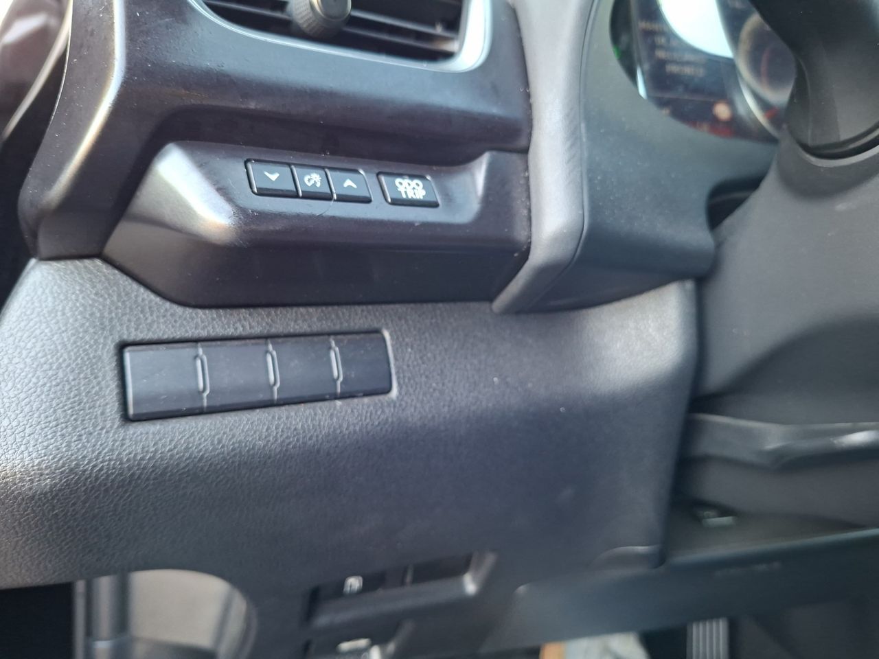 Lexus UX 2.0 250 H BUSINESS  - Foto 2