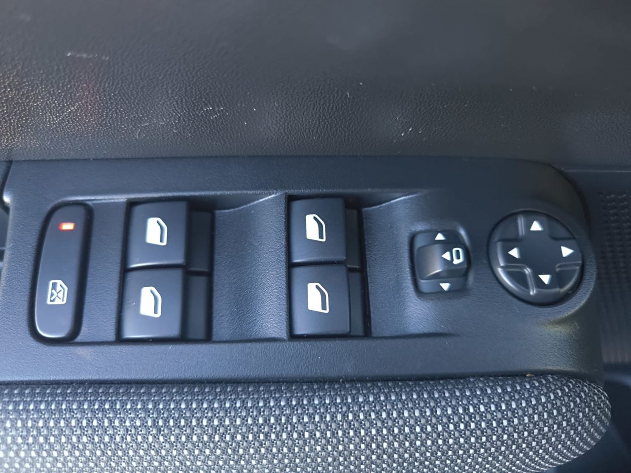 Citroën C3 Aircross BLUE HDI 110 C SERIES  - Foto 2