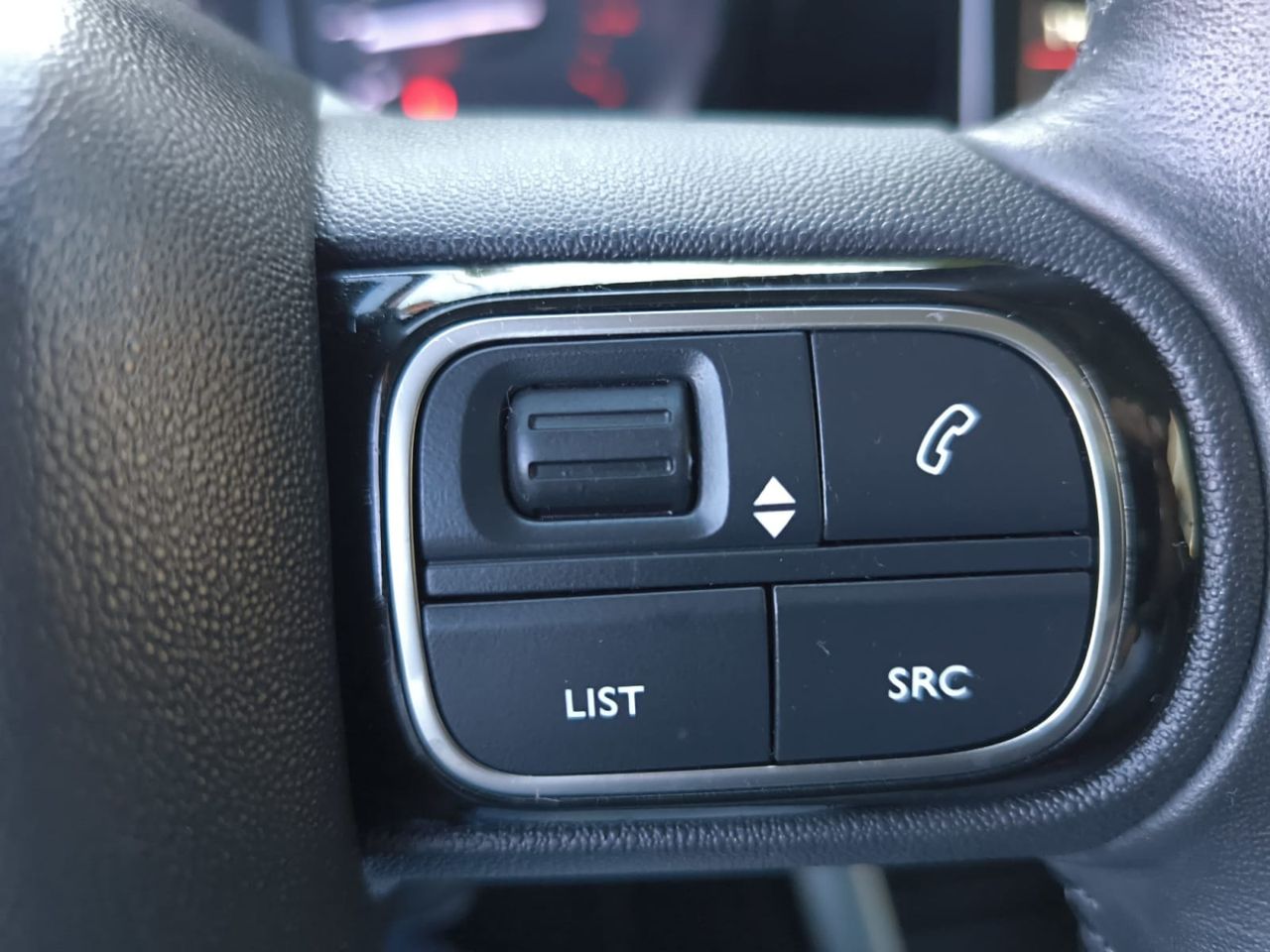 Citroën C3 Aircross BLUE HDI 110 C SERIES  - Foto 2