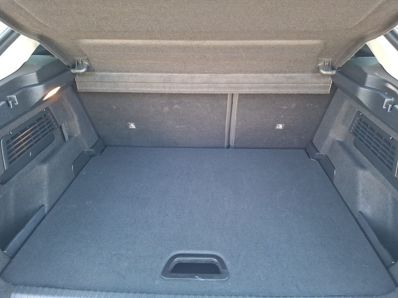 Citroën C4 BLUE HDI 130 CV EAT8 FEEL PACK  - Foto 2