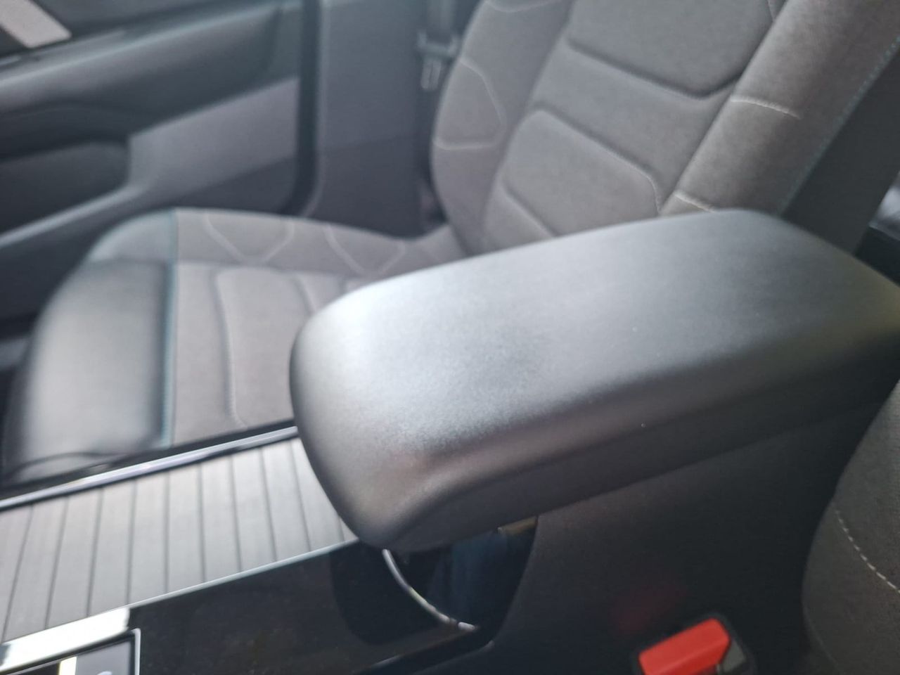 Citroën C4 BLUE HDI 130 CV EAT8 FEEL PACK  - Foto 2