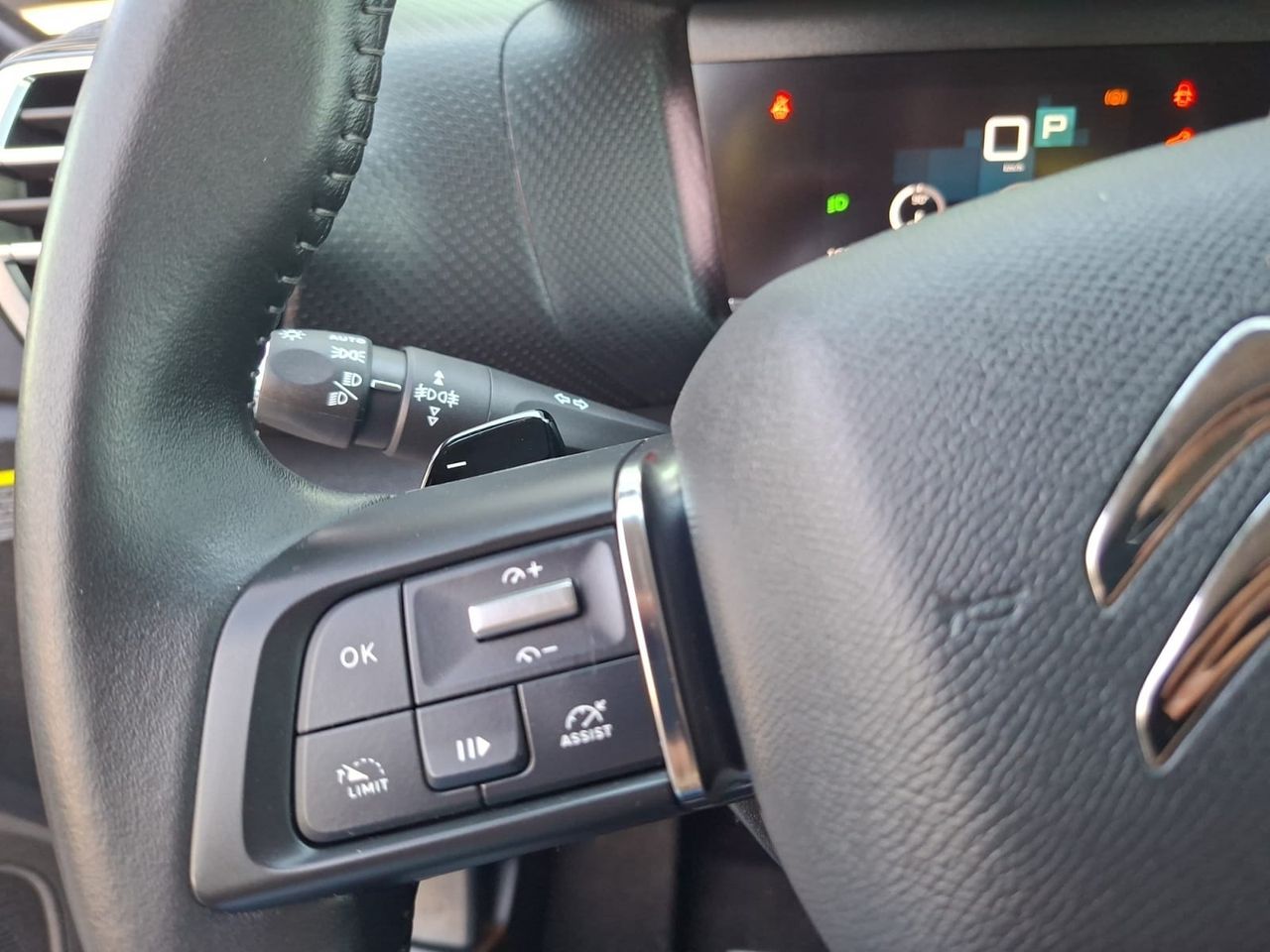 Citroën C4 BLUE HDI 130 CV EAT8 FEEL PACK  - Foto 2