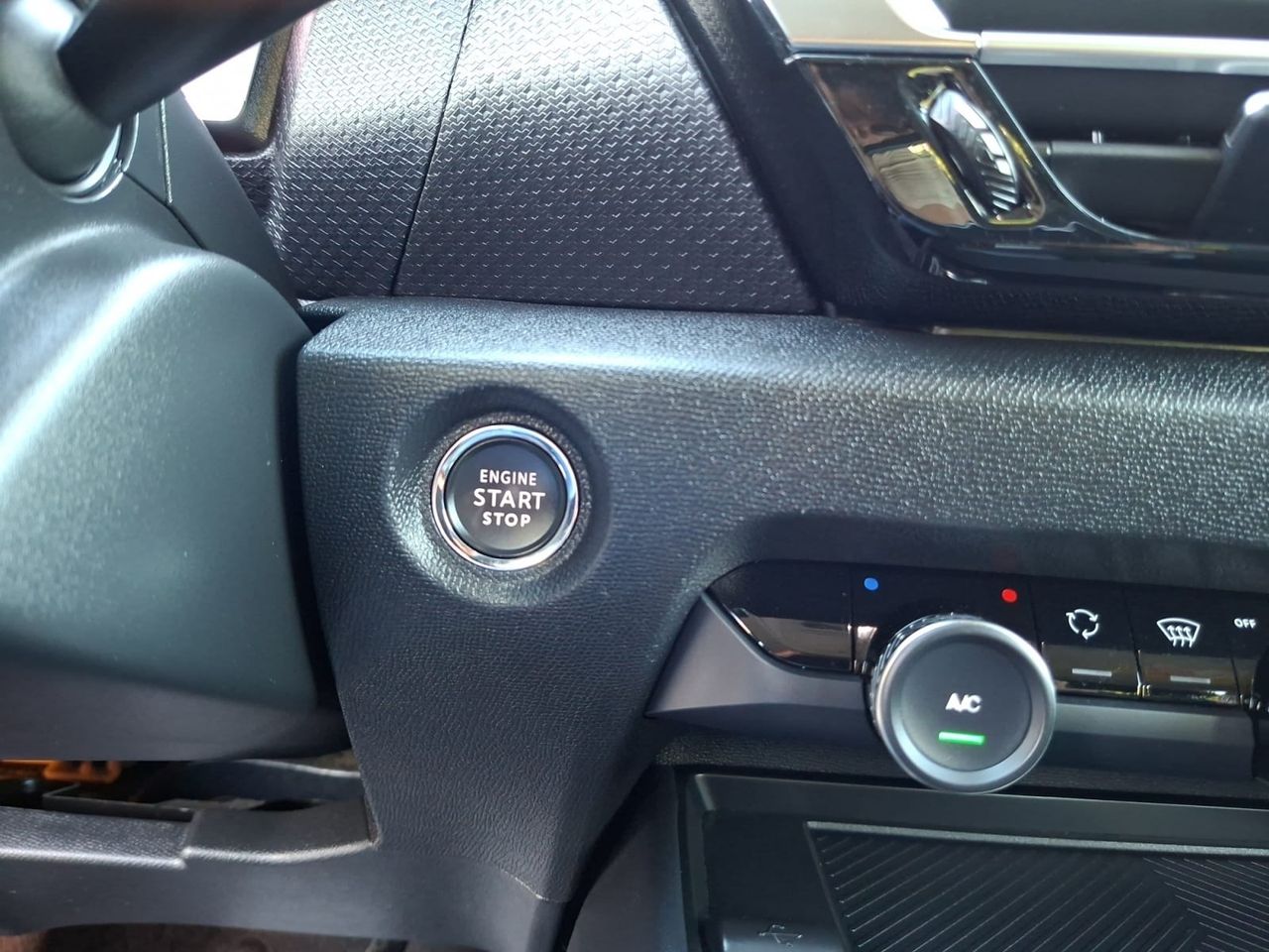 Citroën C4 BLUE HDI 130 CV EAT8 FEEL PACK  - Foto 2