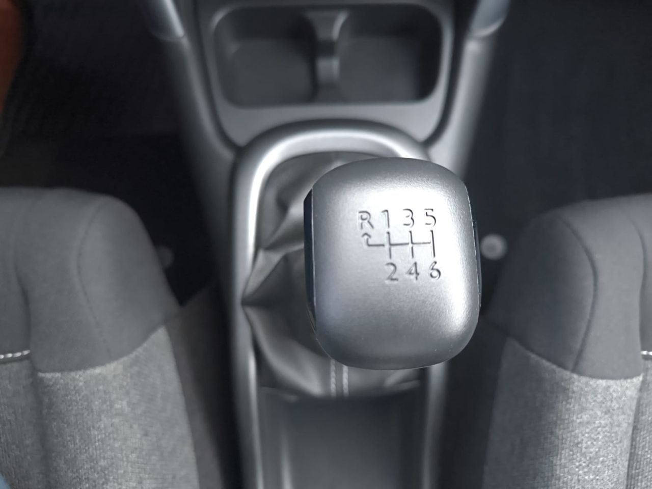 Citroën C3 Aircross BLUE HDI 100 CV C SERIES  - Foto 2