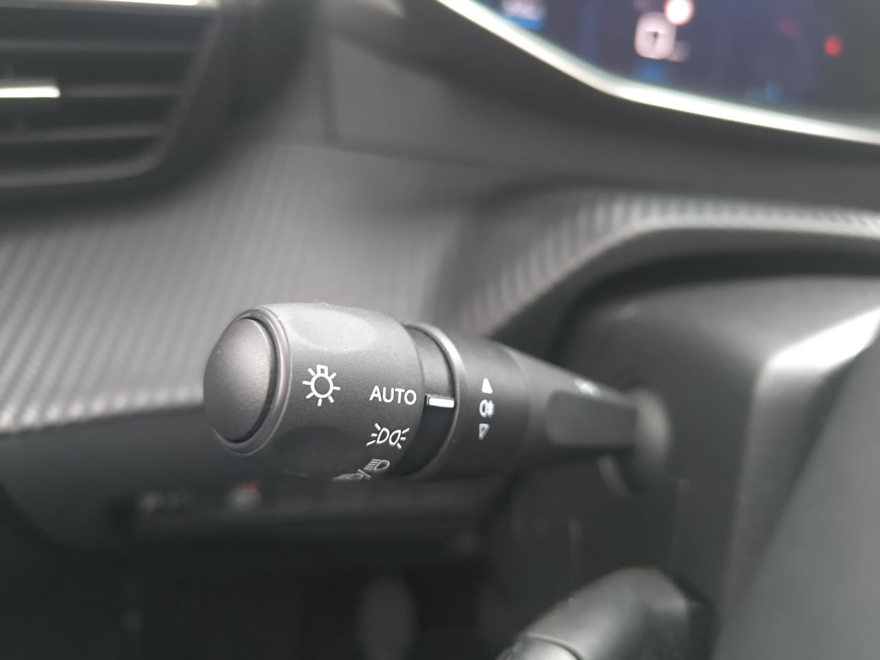 Peugeot 208 ALLURE PACK PURE TECH 100 CV  - Foto 2