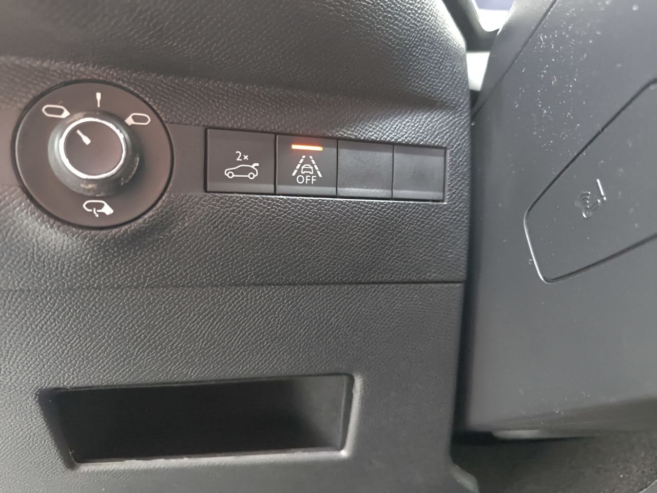 DS DS 7 Crossback PURE TECH 180 CV AUT PERFORMANCE LINE  - Foto 2