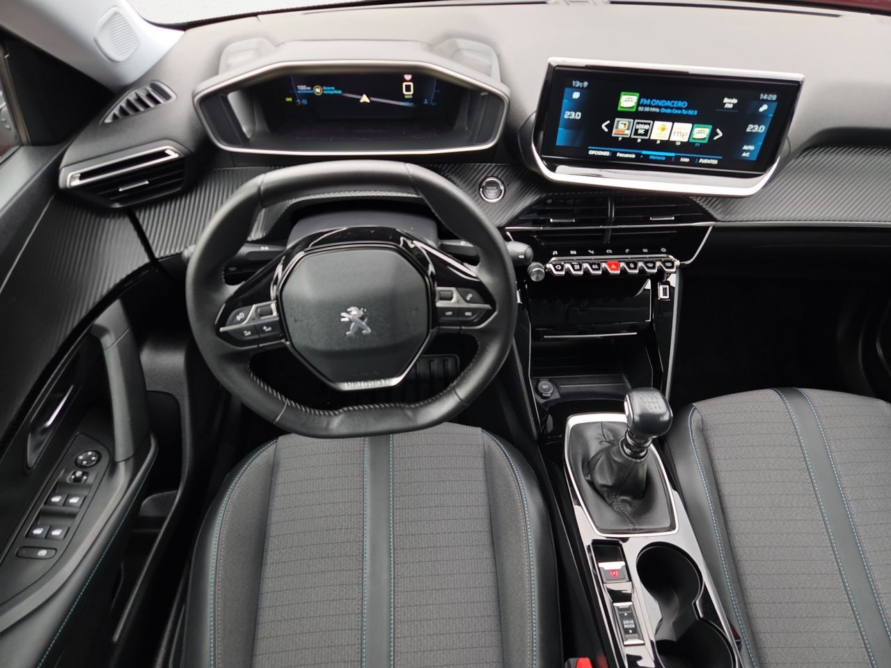 Peugeot 2008 ALLURE PACK BLUE HDI 110 CV  - Foto 2