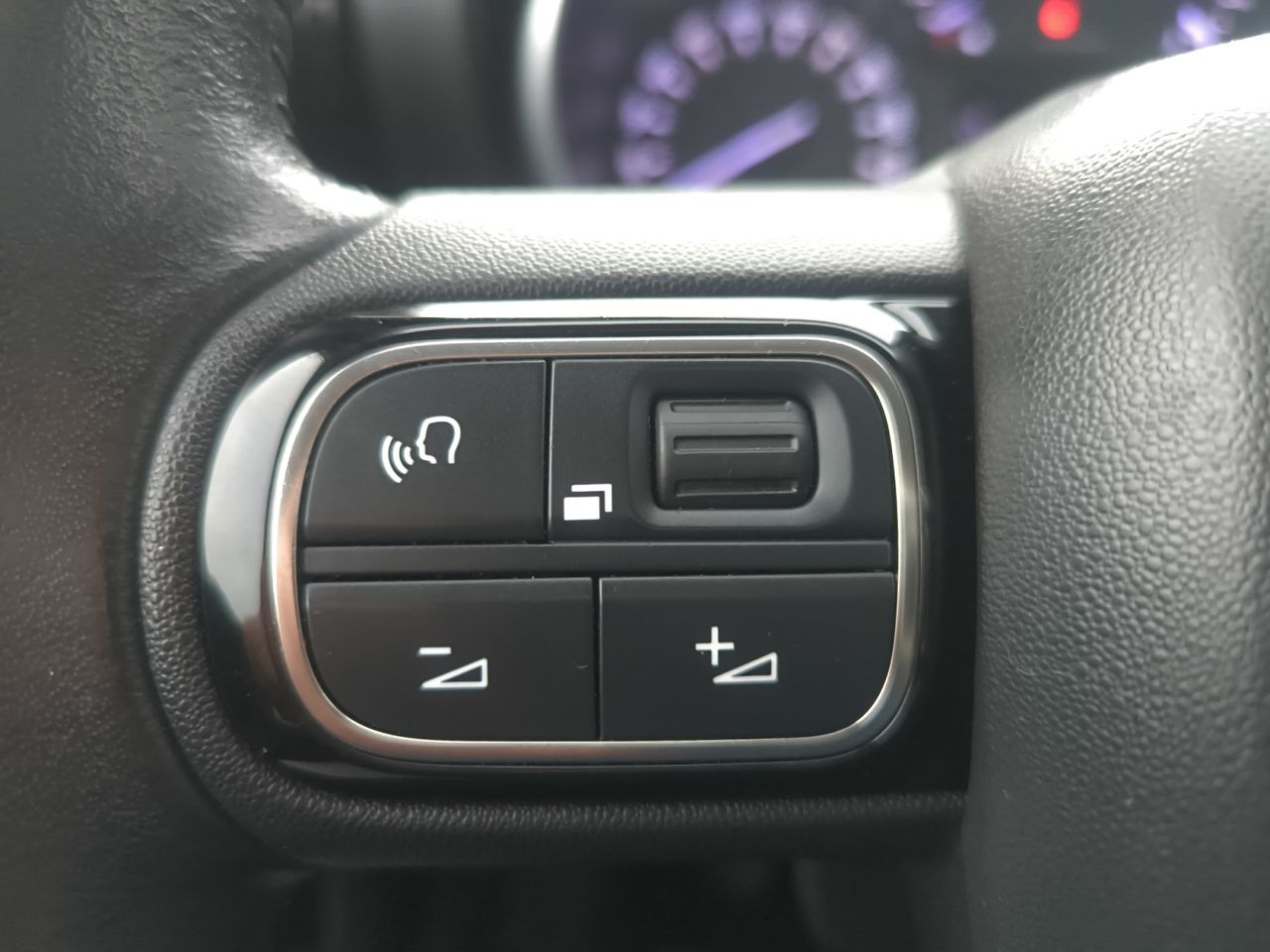 Citroën C3 Aircross BLUE HDI 110 CV C SERIES  - Foto 2