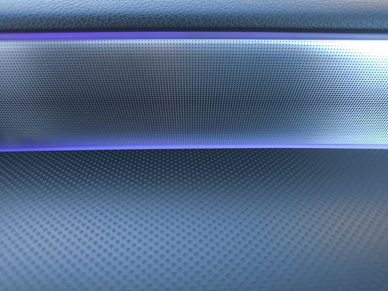 Mercedes Clase A 200 D AMG LINE+PAQUETE PREMIUM+SMARTPHONE  - Foto 2