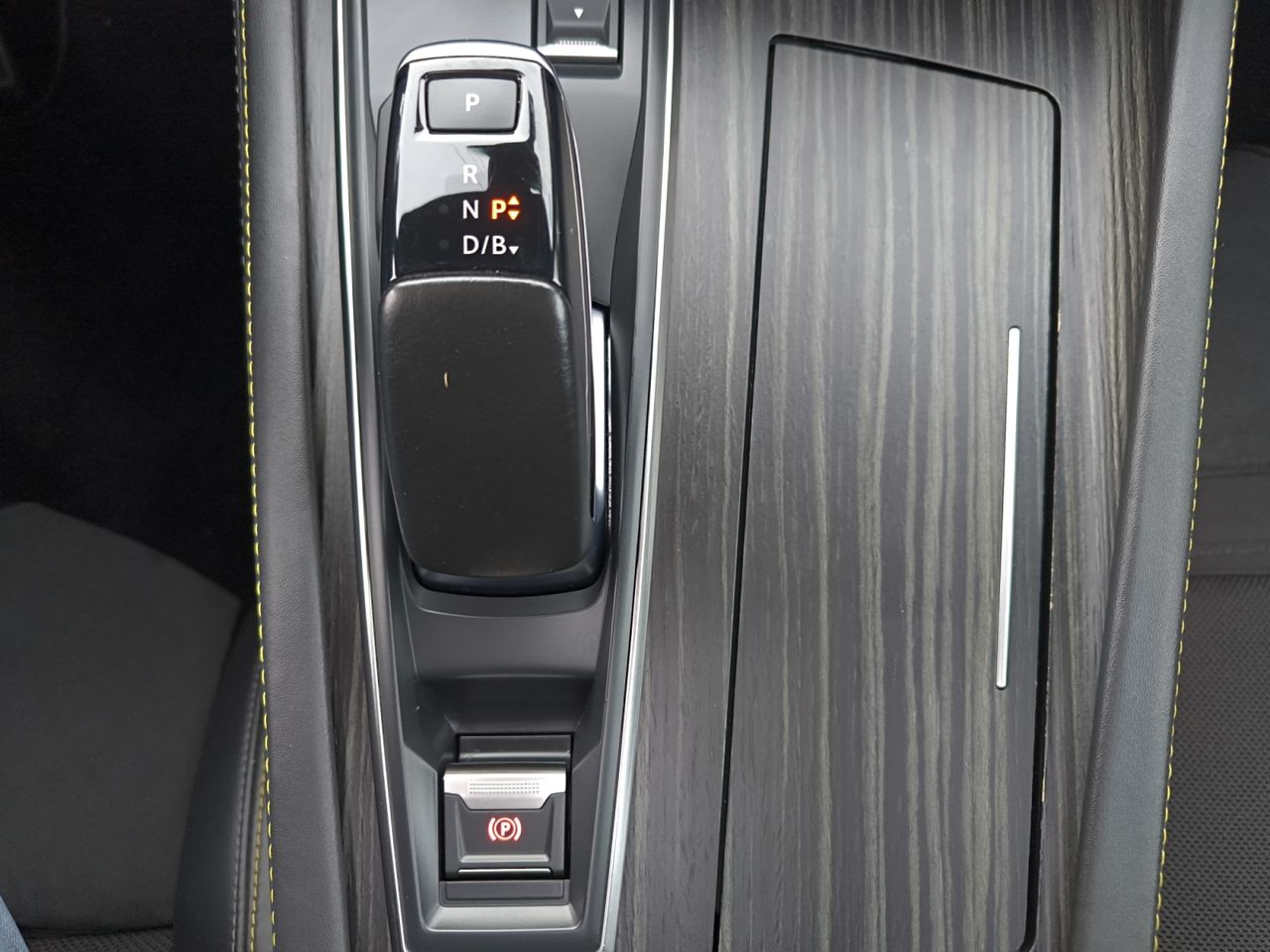 Peugeot 508 PSE PLUG IN HYBRID 360 e EAT8  - Foto 2