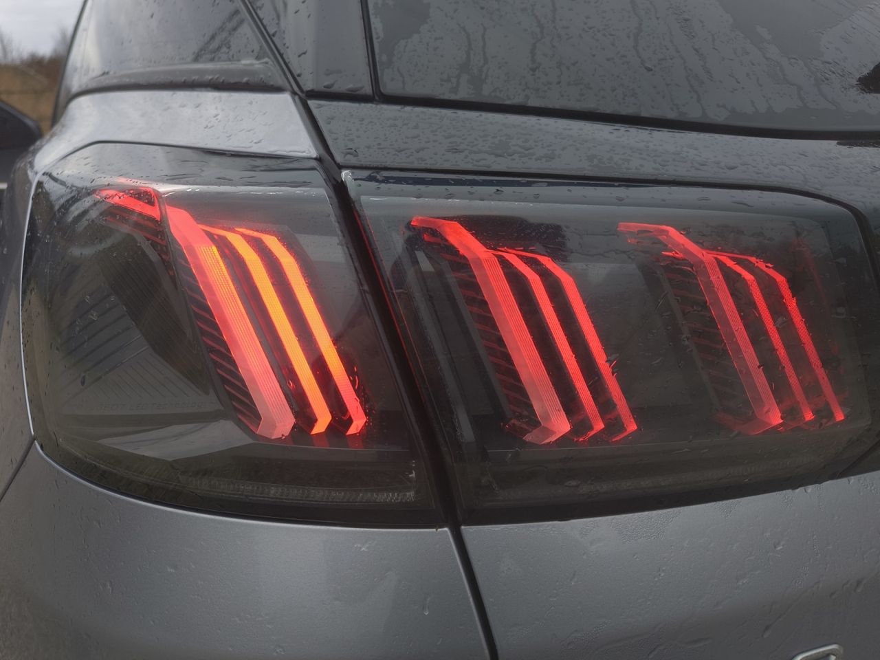 Peugeot 3008 Hybrid ALLURE PACK PLUG-IN HYBRID 225 e-EAT8  - Foto 2