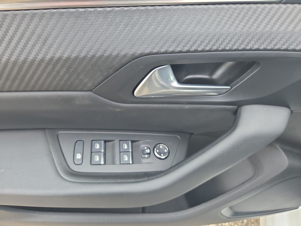 Peugeot 508 Hybrid ALLURE HYBRID 225 e EAT8  - Foto 2