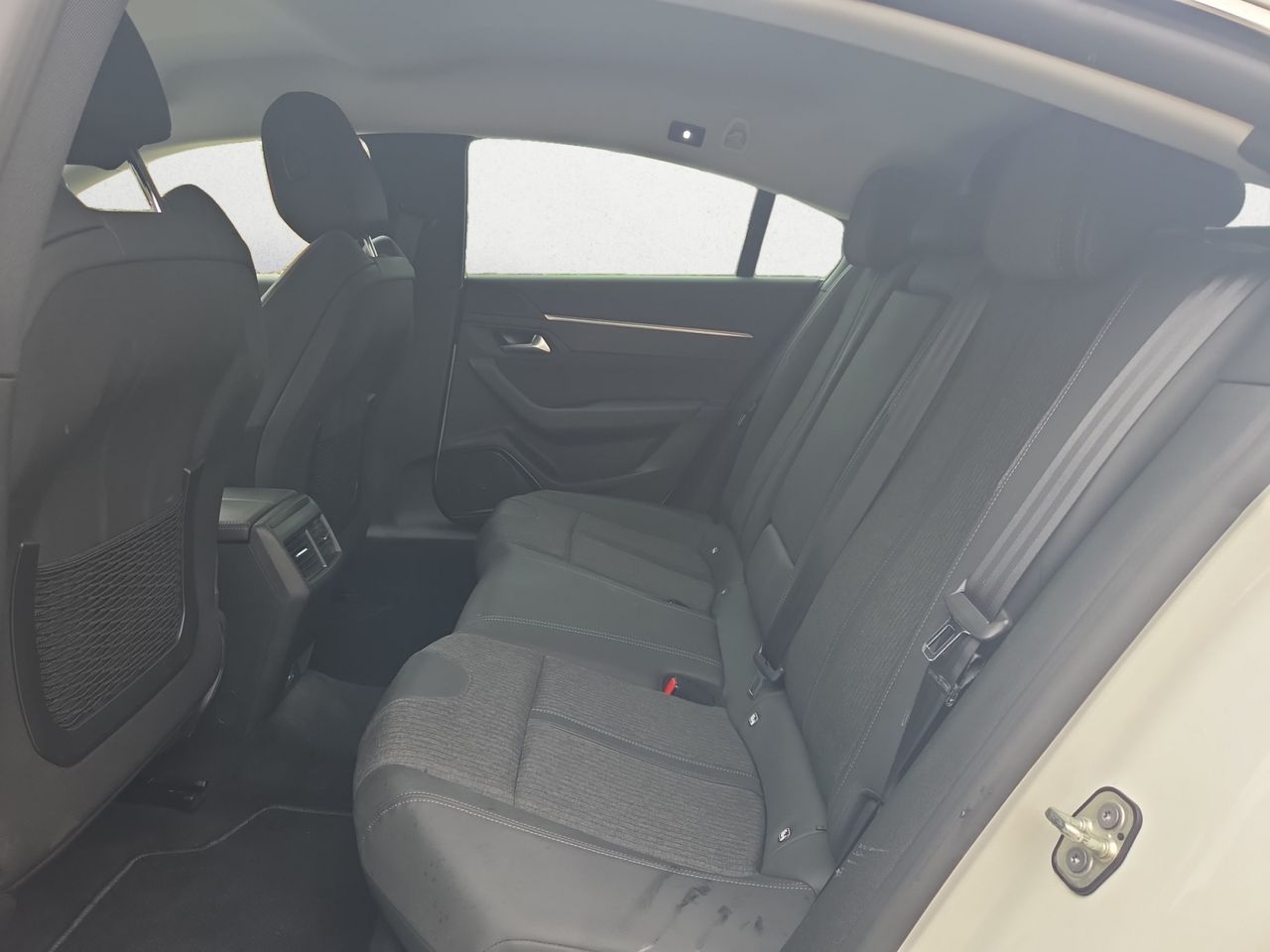 Peugeot 508 Hybrid ALLURE HYBRID 225 e EAT8  - Foto 2