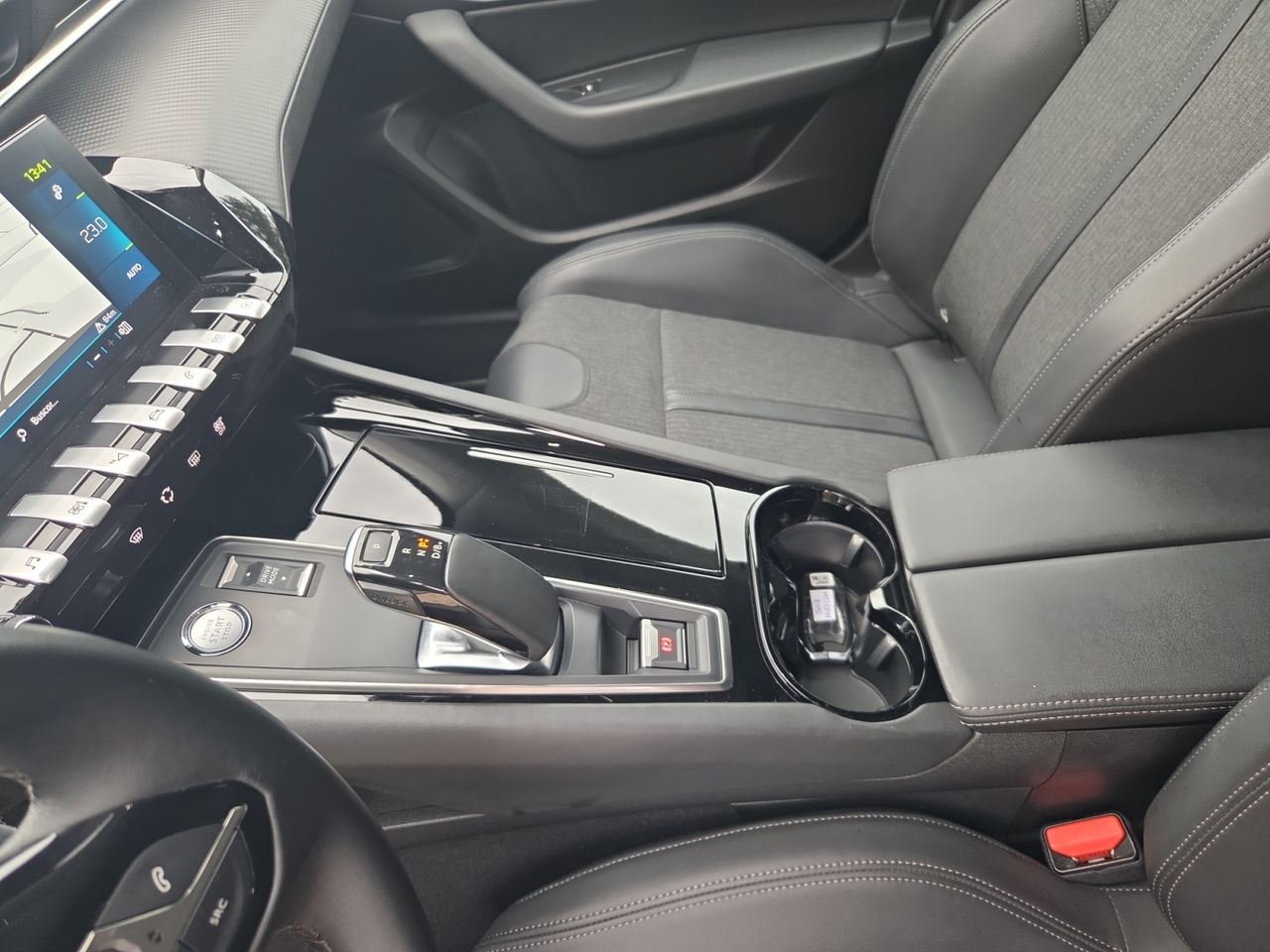 Peugeot 508 Hybrid ALLURE HYBRID 225 e EAT8  - Foto 2