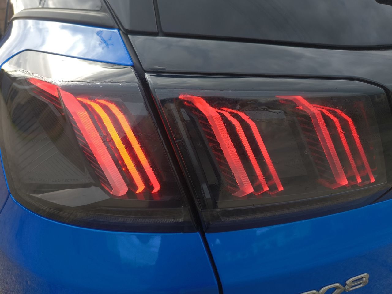 Peugeot 3008 Hybrid ALLURE PACK PLUG IN HYBRID 225 e EAT8  - Foto 2