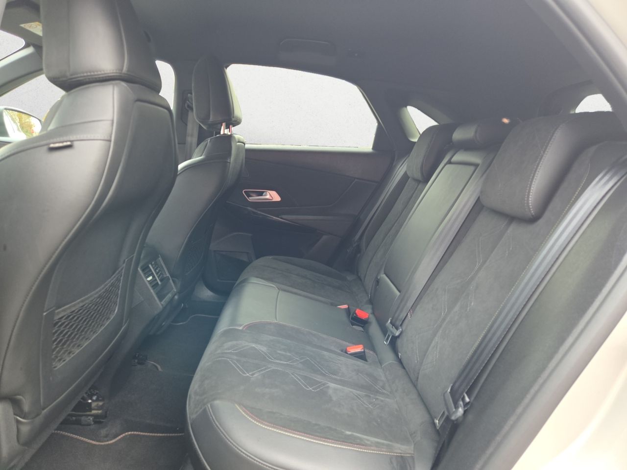 DS DS 7 Crossback BLUE HDI 130 AUT PERFORMANCE   - Foto 2