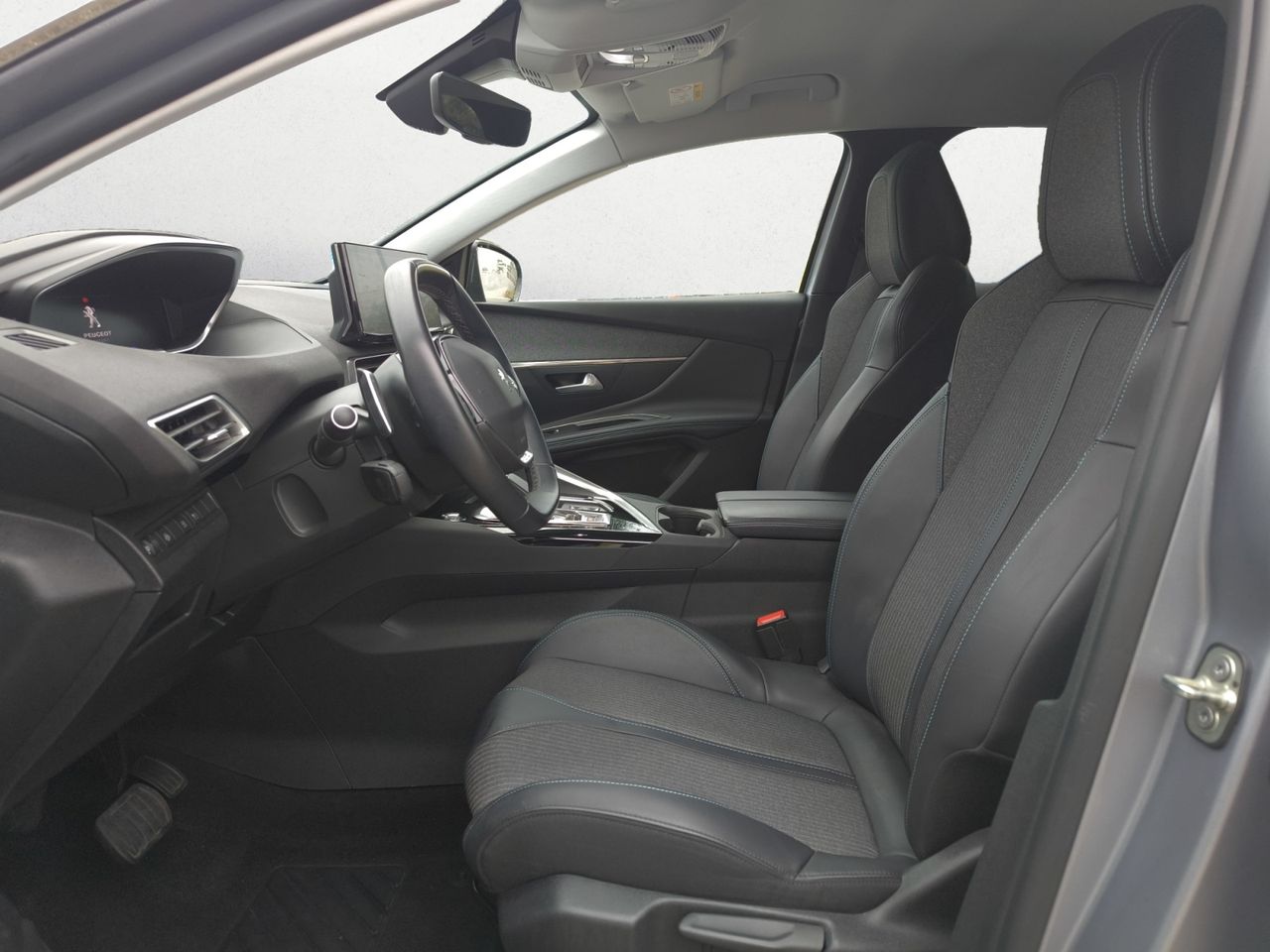 Peugeot 3008 Hybrid ALLURE PACK PLUG-IN HYBRID 225 e-EAT8  - Foto 2