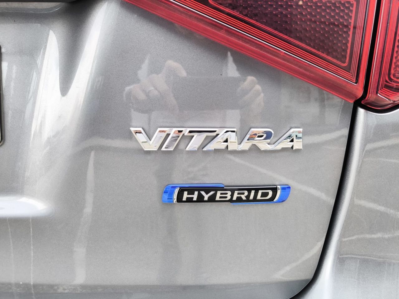 Suzuki Vitara 1.5 GLX 4WD STRONG HYBRID AUTO  - Foto 2